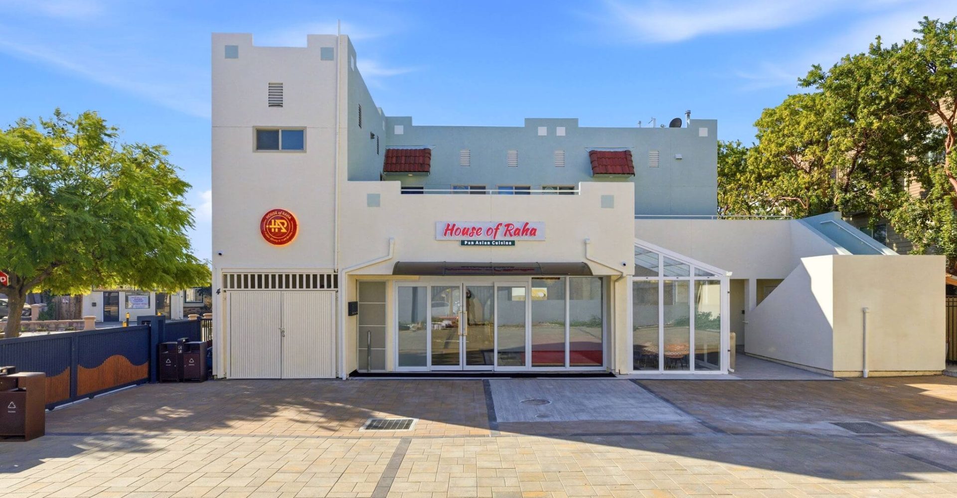 2-web-or-mls-4137-bay-st